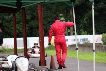 【祝・累計200投稿達成！】国語赤点だった車屋営業が半年走り続けた結果…【自社ブログ更新！】